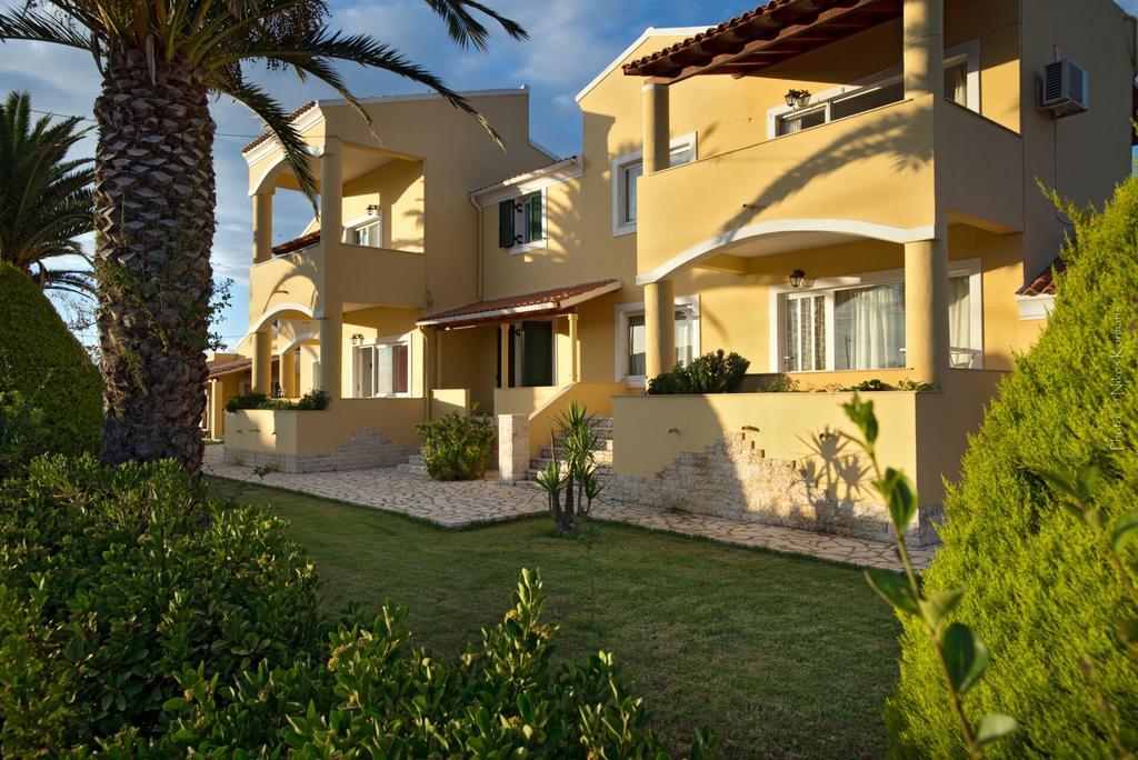 Residence Vista Del Mare Akharávi Eksteriør bilde